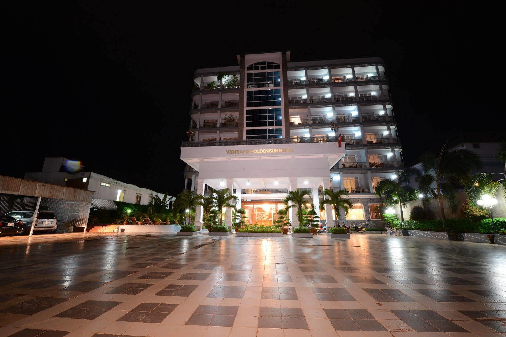 Vientiane Golden Sun Hotel Екстериор снимка
