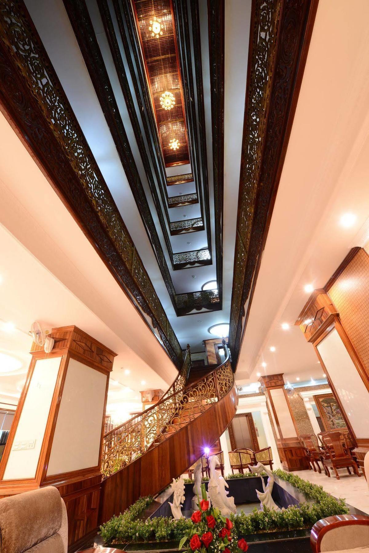 Vientiane Golden Sun Hotel Екстериор снимка
