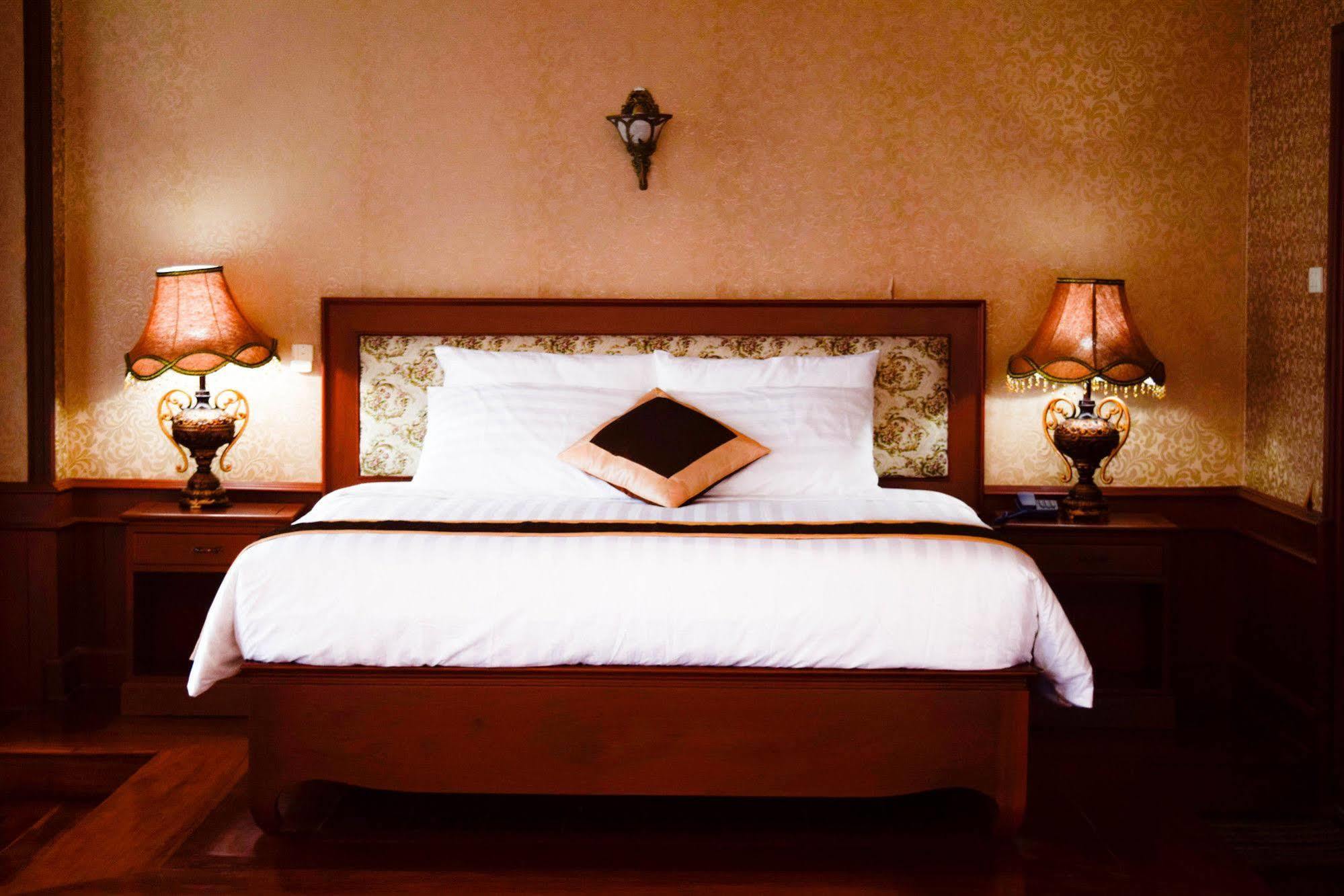 Vientiane Golden Sun Hotel Екстериор снимка