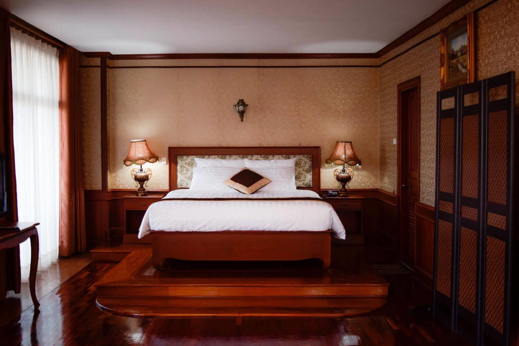Vientiane Golden Sun Hotel Екстериор снимка